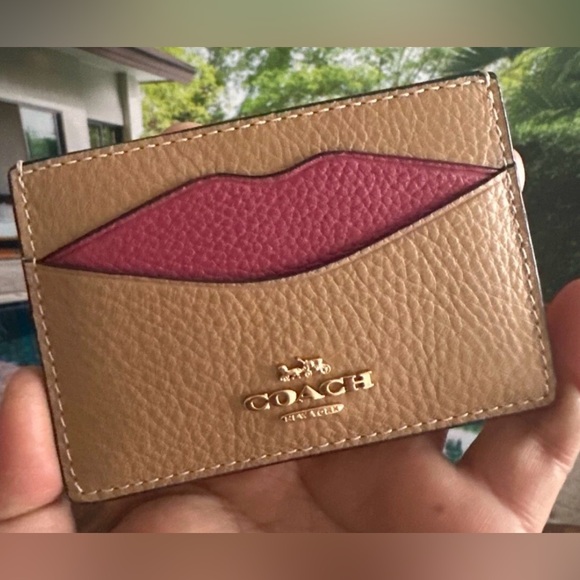 NWT COACH Lip Card Case in Refine Pebbled Leather Latte Multi - Picture 2 of 5